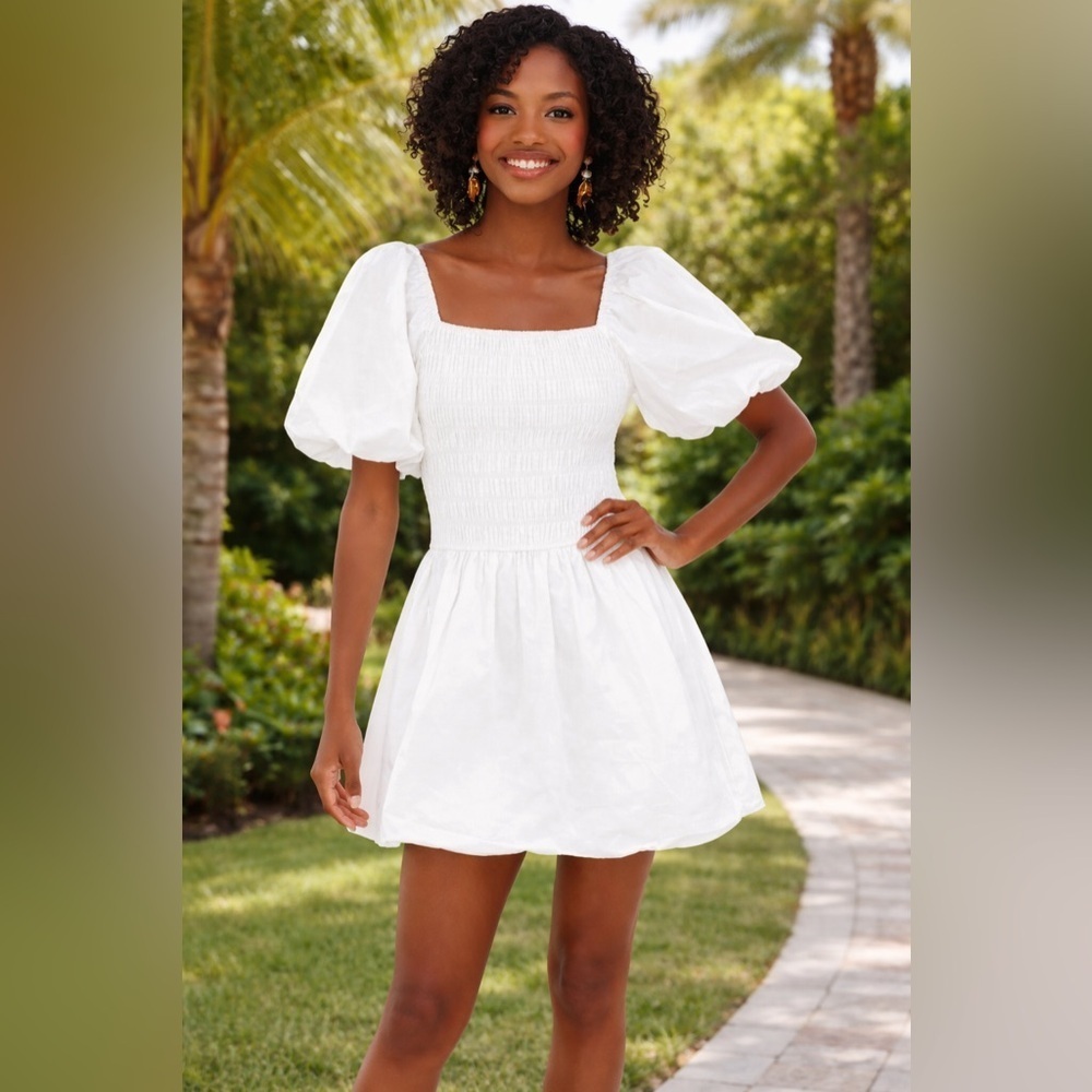 Hyacinth House Caterina Mini Dress NWT L White Cotton Smocked Puff Sleeve
